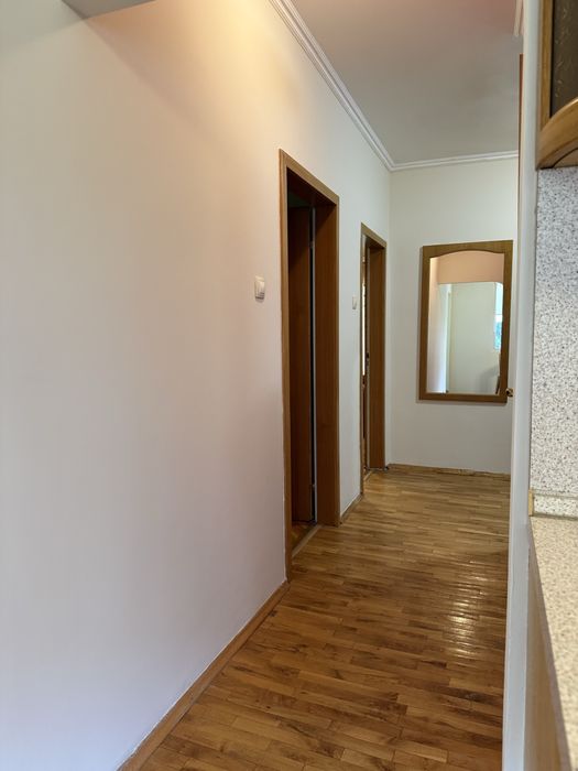 Дава се под наем Двустаен апартамент в Перник, Изток - 68 кв.м за 450 € - Снимка #9