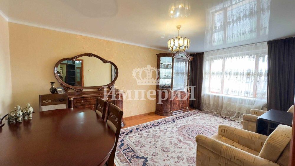 Продается четырехкомнатная в микр. Каратал, Анна С. Империя