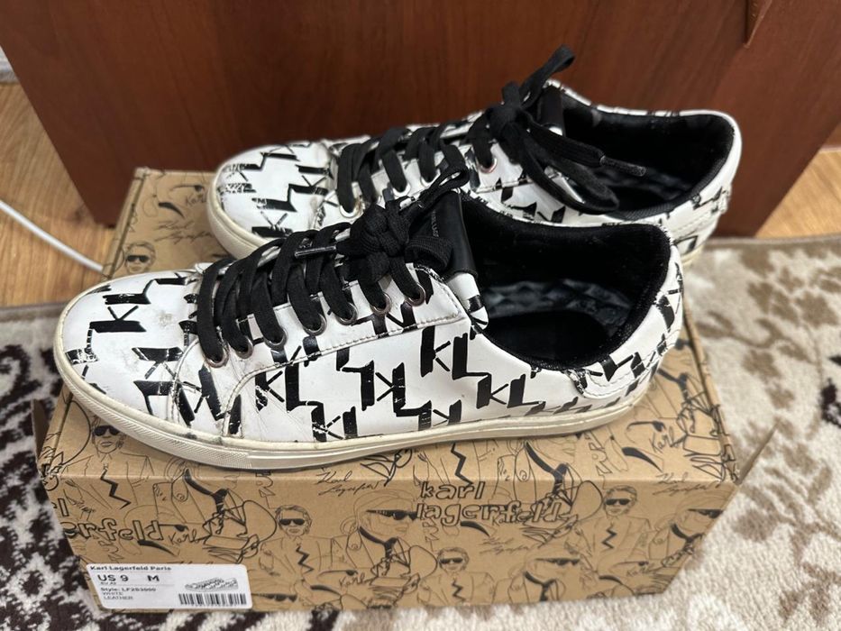 Продается кроссовки мужские