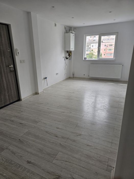 Apartament cu 4 camere, Str Muncii