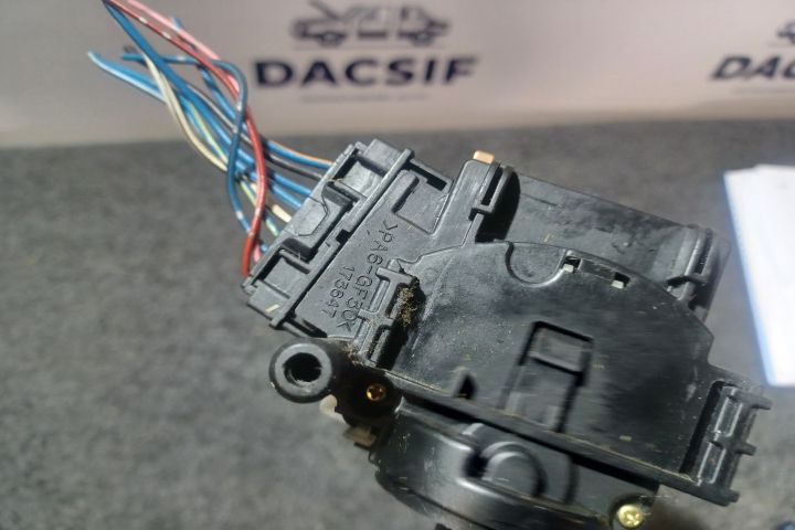 Maneta stergatoare parbriz si luneta 173647 173680 Toyota RAV4 prima