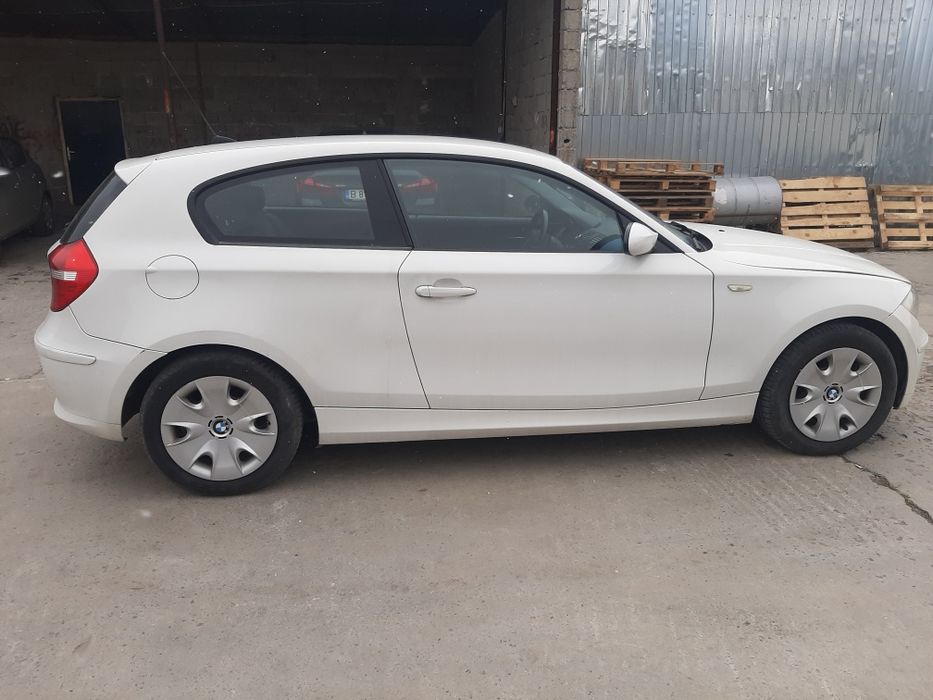 Aripa stanga, dreapta bmw seria1 e81,e87