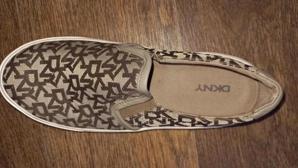 Отдам слипоны  р 37