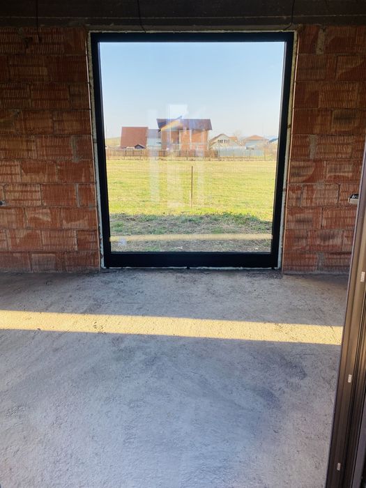 Vând casă în Piatra Neamț