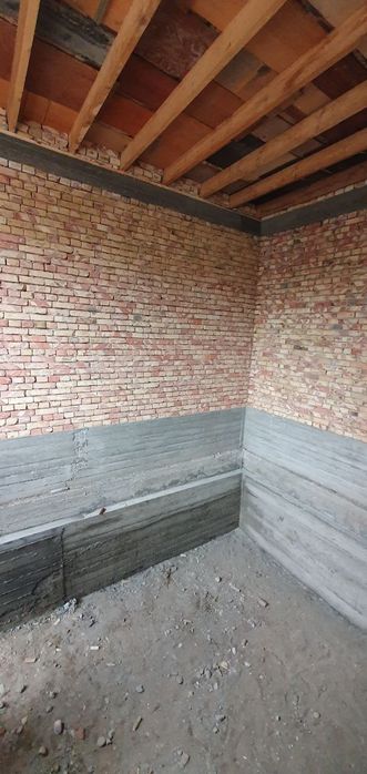 Марґилон шахар Киргули мозорда