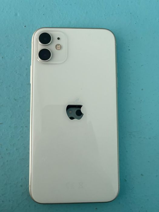 Продам Apple 11.
