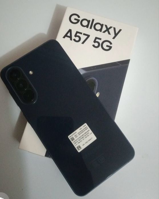 Продам Самсунг А57 5G 256gb
