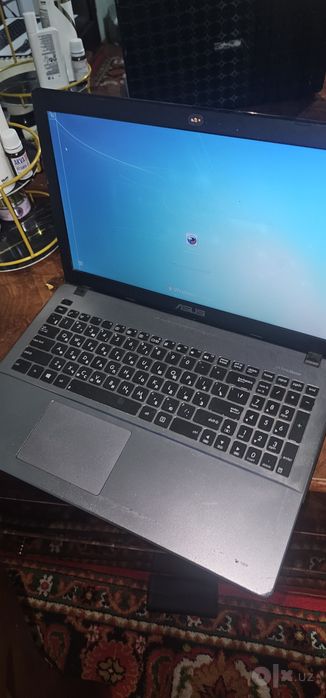 Noutbuk Asus x550