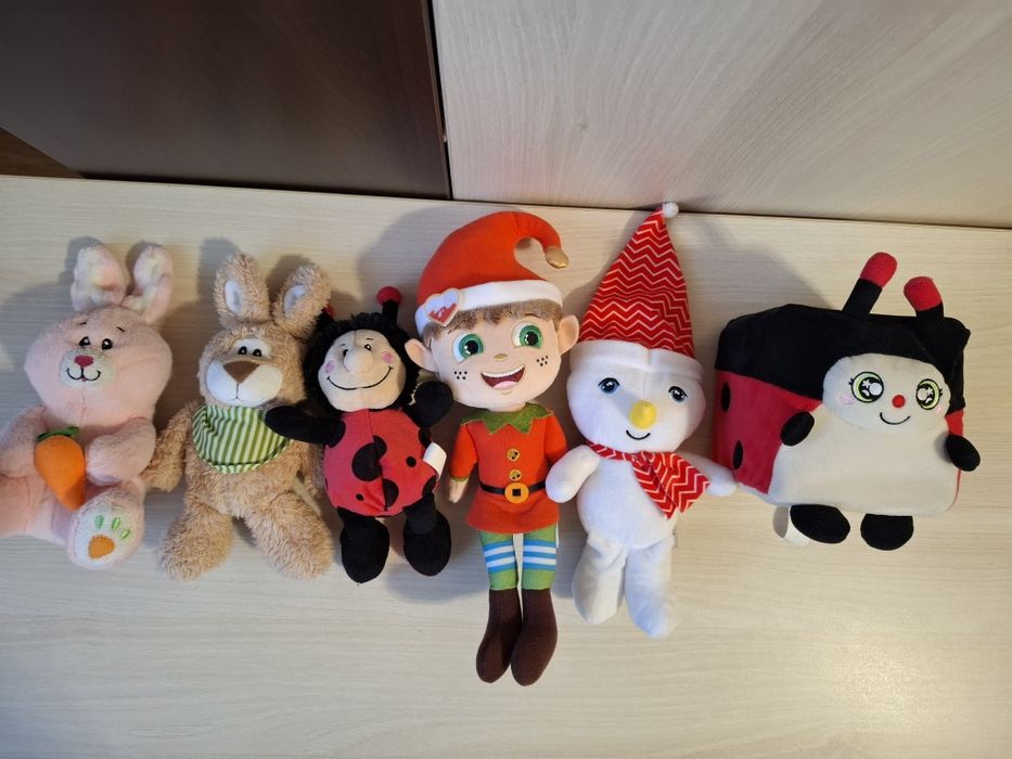 Lot jucarii de plus, transport 5 lei