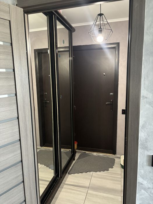 Продам 1 ком. Кв 6 мкр