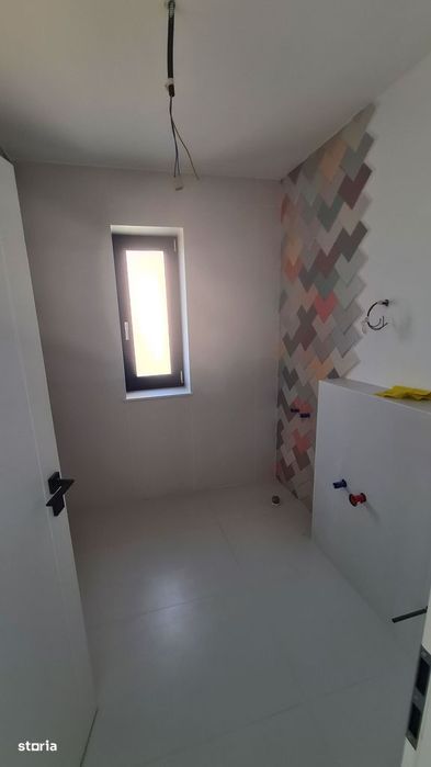 Casă de vânzare în Curtea de Argeș.