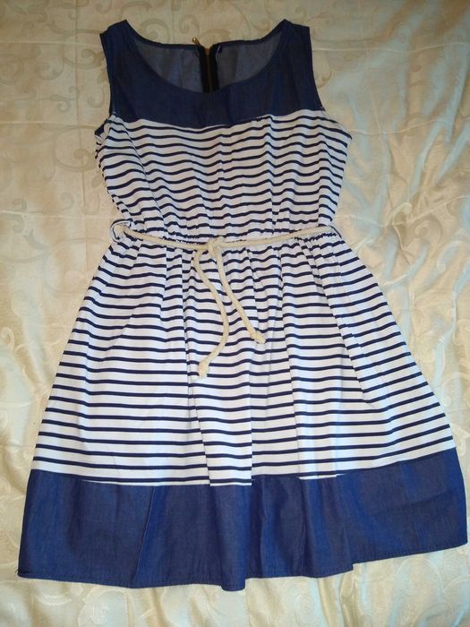 Rochie de vară frumoasă marinărească