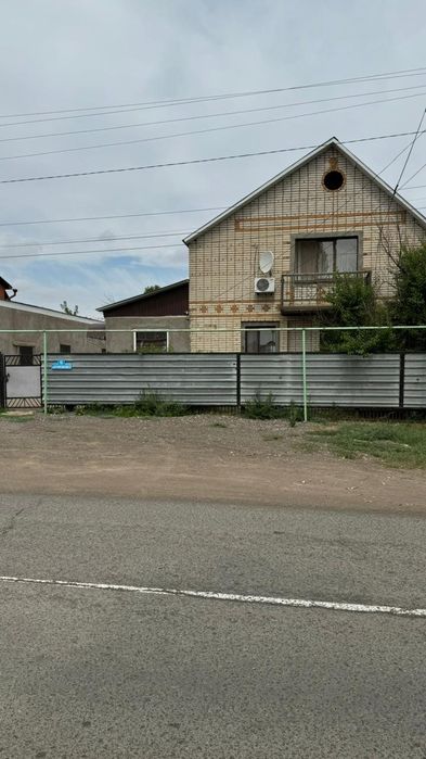 Продам дом район 20 школы
