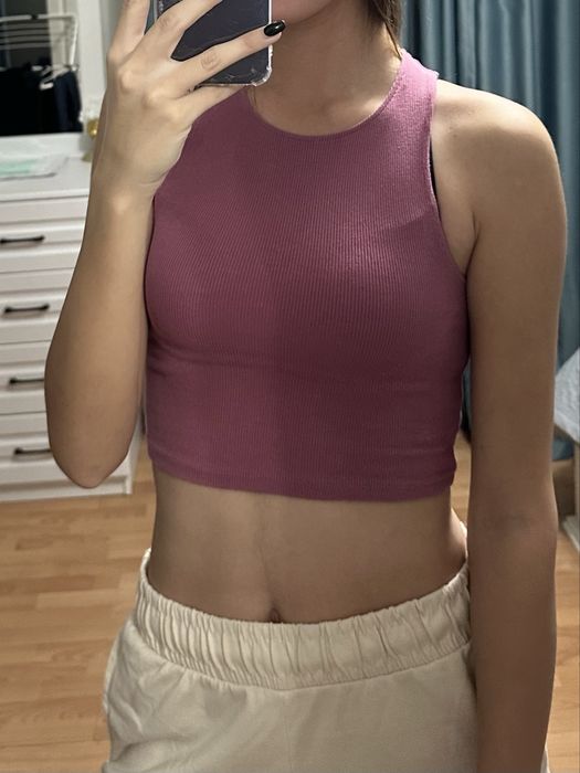 Короткие кроп топы