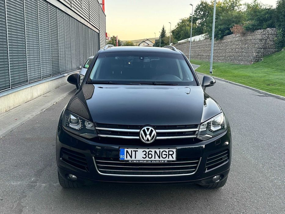 VOLKSWAGEN Touareg 2011 — imagine 3