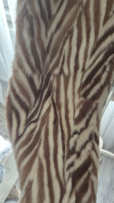 Haina vizon cu eticheta