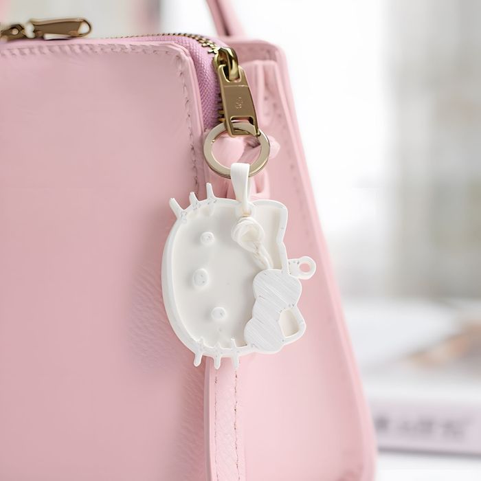 Брелок Hello Kitty – сладък аксесоар за ключове / подарък