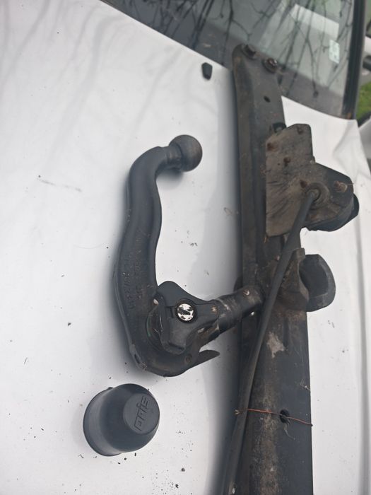 Оригинален теглич за Мерцедес W202