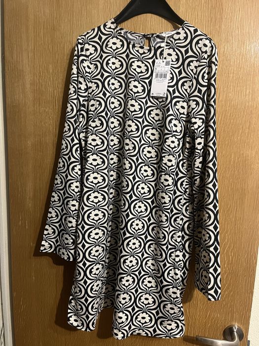 Rochie scurta casual-eleganta Mango