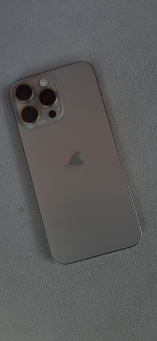 iPhone 15 Pro Max 512 GB Natural Titanium