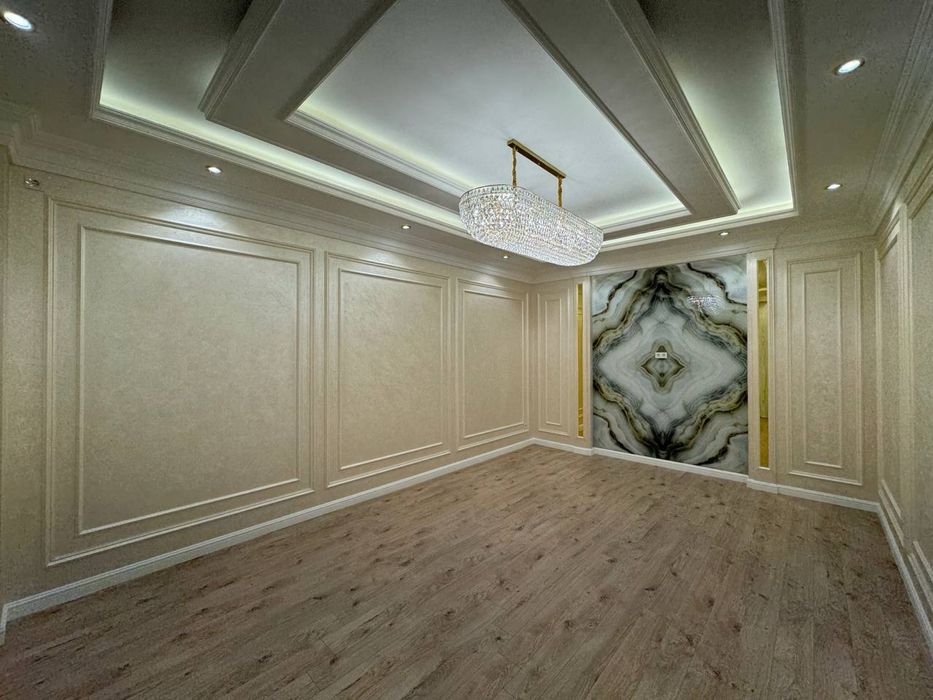 Ор-р: Центр Луначарский Продается Новый Евро дом 3,2.соток 550м2 7.ком