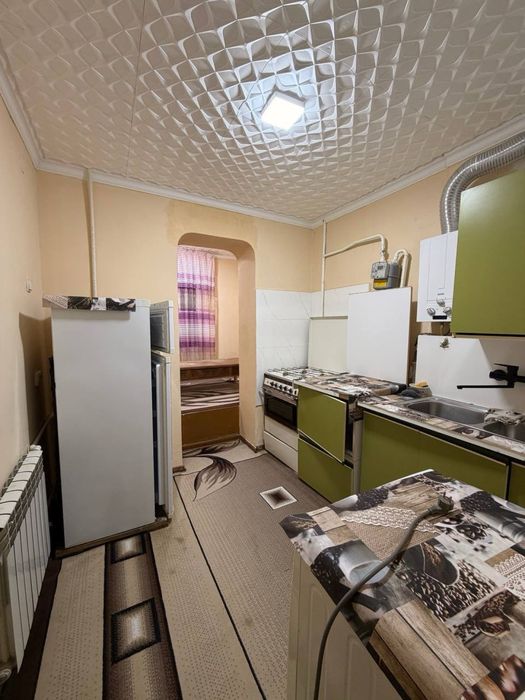 1х переделанная в 2х с мебелью и техникой на Танковом