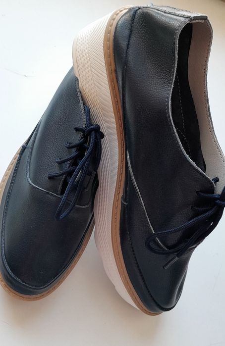 Женские обувь 2000 тг