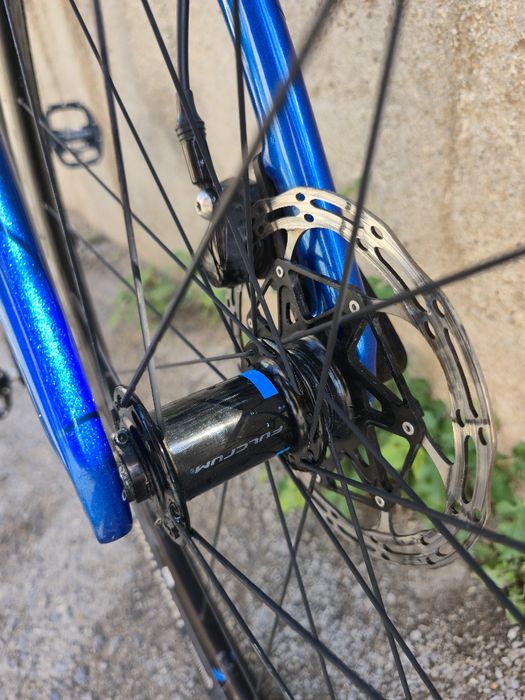 Гравел Merida 1x11 Sram Apex, Хидравлични дискови Sram, проходни оси