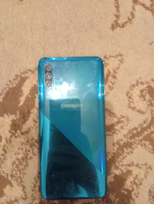 Телефон А30s Samsung