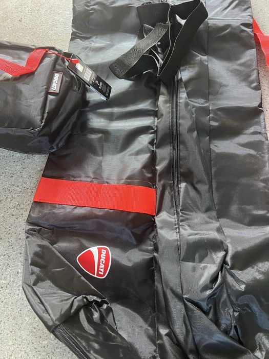 Сак DUCATI, чисто нов с етикети