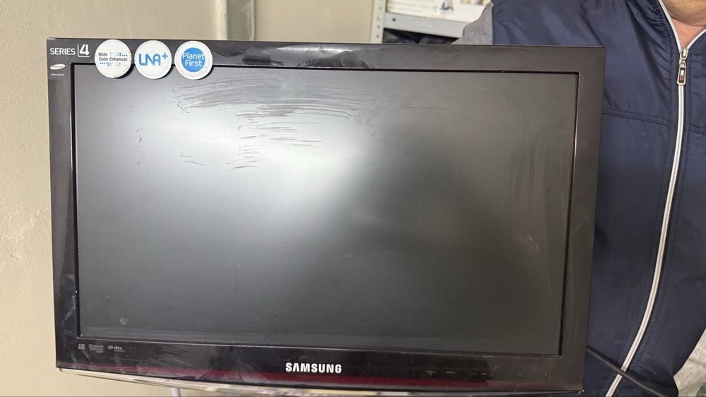 Телевизор Samsung