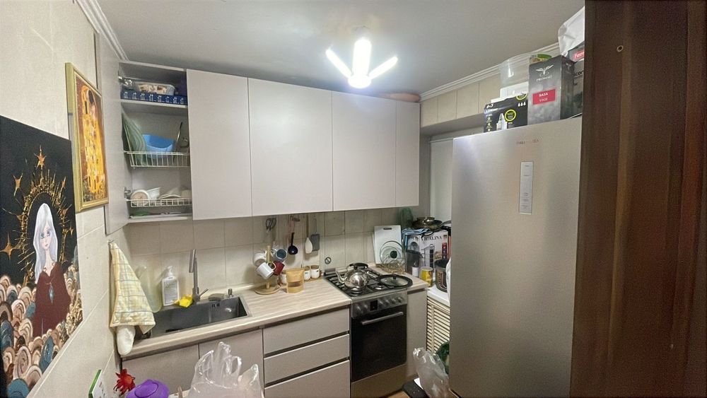 Срочно продаётся 2х комнатная квартира