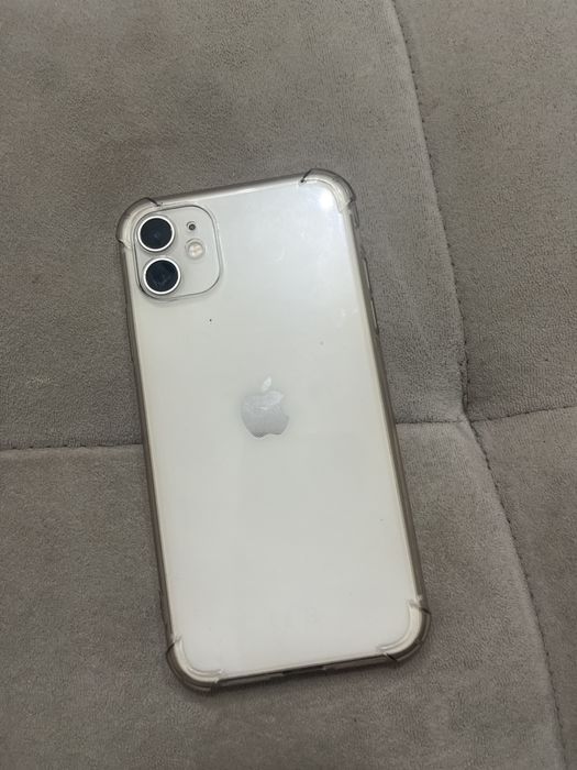 Продам IPhone 11