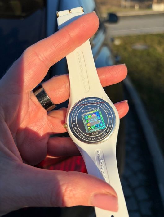 ICE Watch -Glam White/Gold– бял дамски часовник (оригинален) с кутия