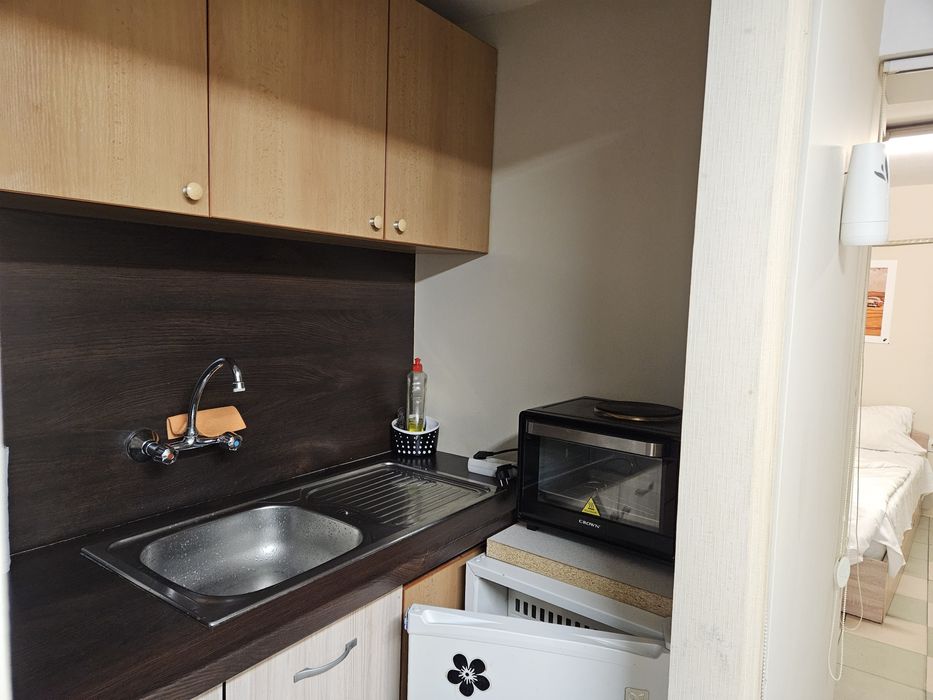 Дава се под наем Едностаен апартамент в Варна, ЖП Гара - 40 кв.м за 398.82 € - Снимка #3