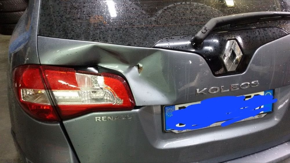 Vopsitorie Tinichigerie Auto Stand de redresat caroserii