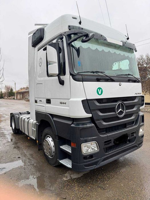 Мерседес бенс Актрос и прицеп