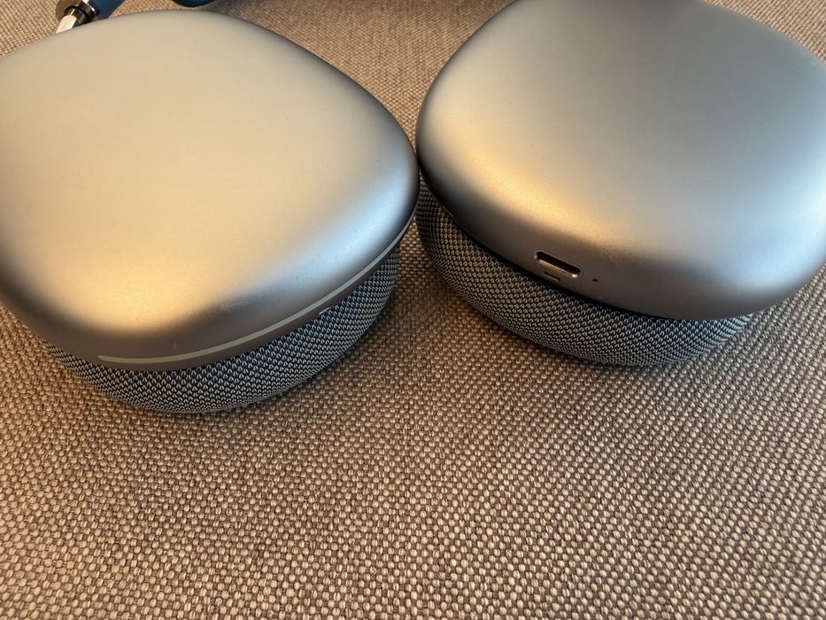 AirPods Max Blue