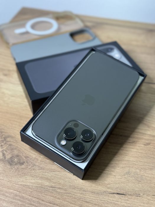 iPhone 13 Pro Graphite ca nou 92% full box + 2 huse / folie / cablu
