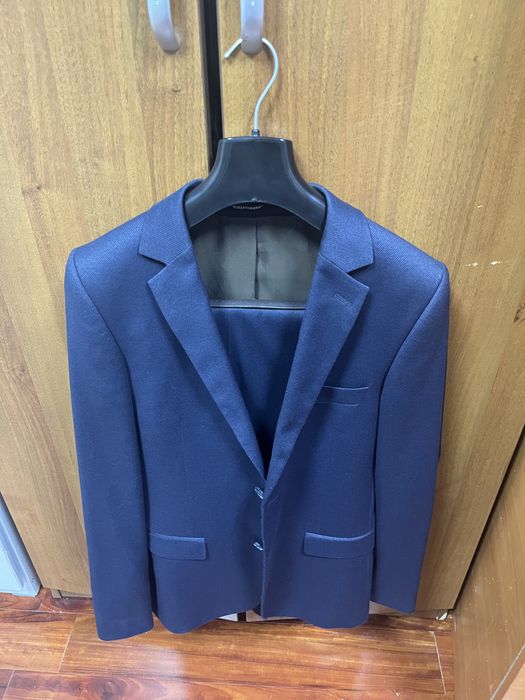 Костюм ROBERTO RIERA elegance