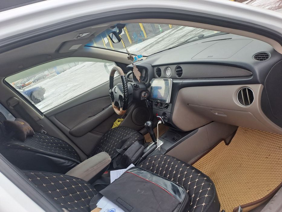 Митсубиси Оутландер объем 2.4,  2007 г.в.