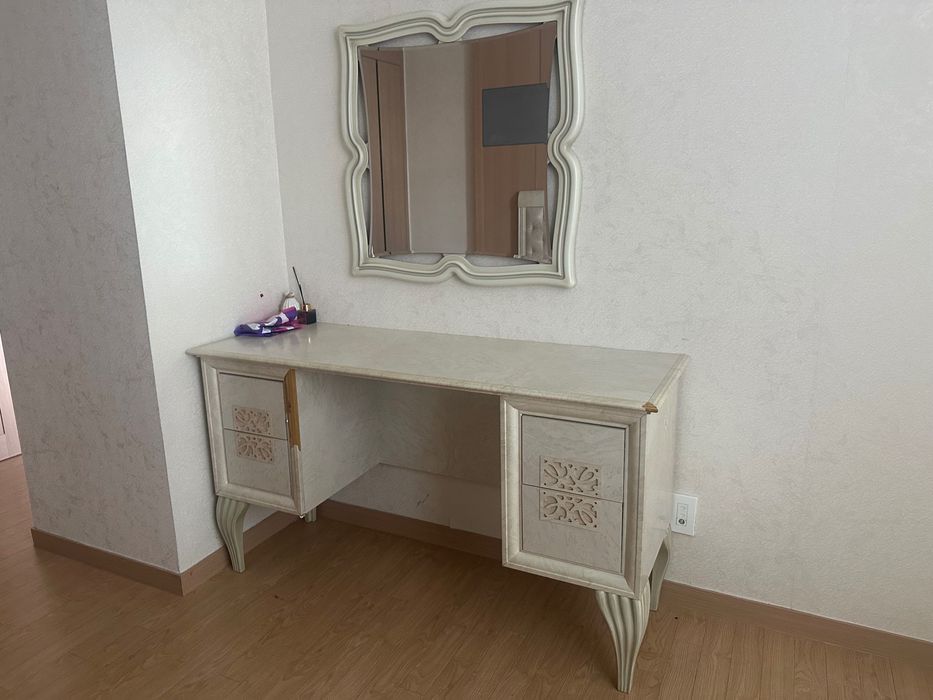 Спальный гарнитур коплект