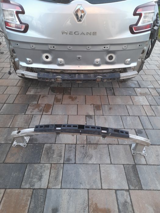 Armătura Întaritura Traversa  Bara Spate Renault Megane 3 Breack Lung