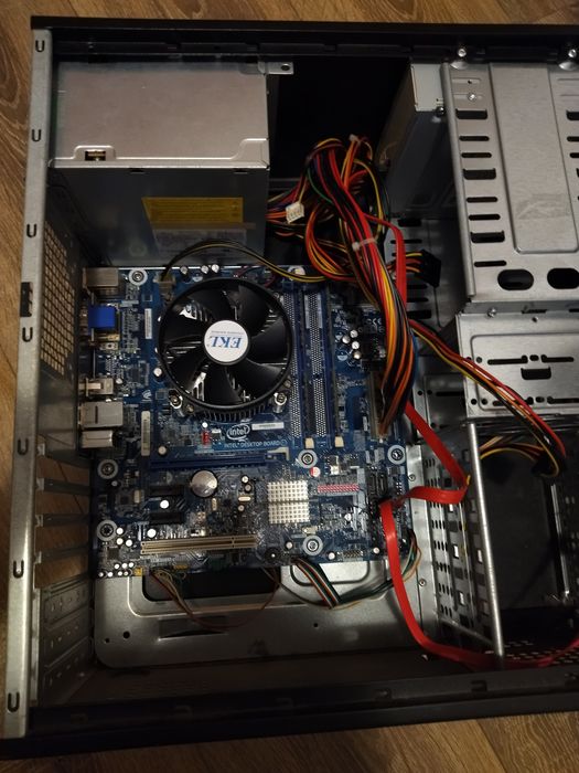 Kit Intel i5 661+ 6 GB+ placa de baza Intel