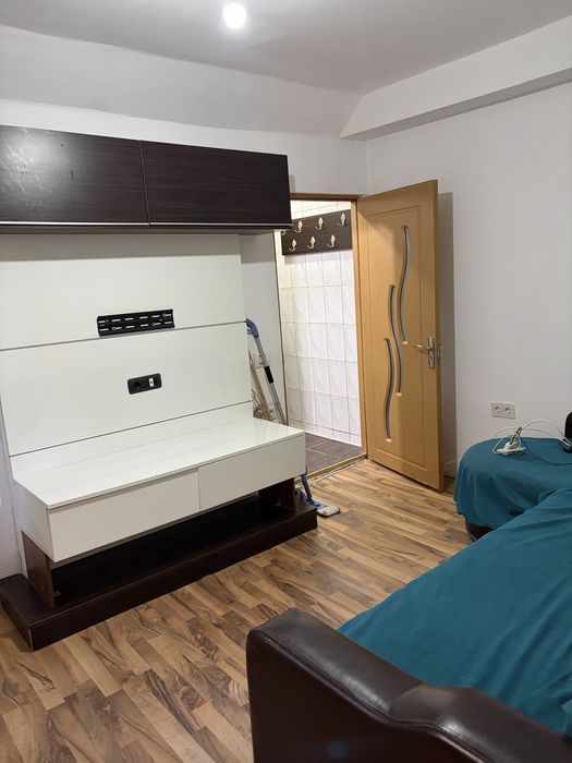 Închiriez apartament in zona Tomis Nord