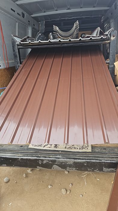 Vand tabla cutata zincata și color