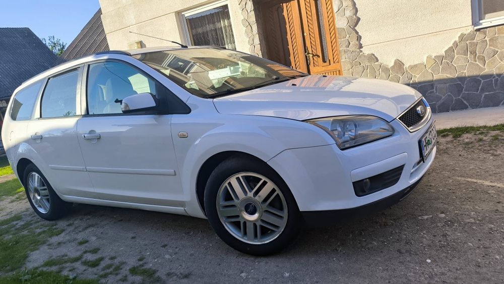 FORD Focus 2007 — imagine 3
