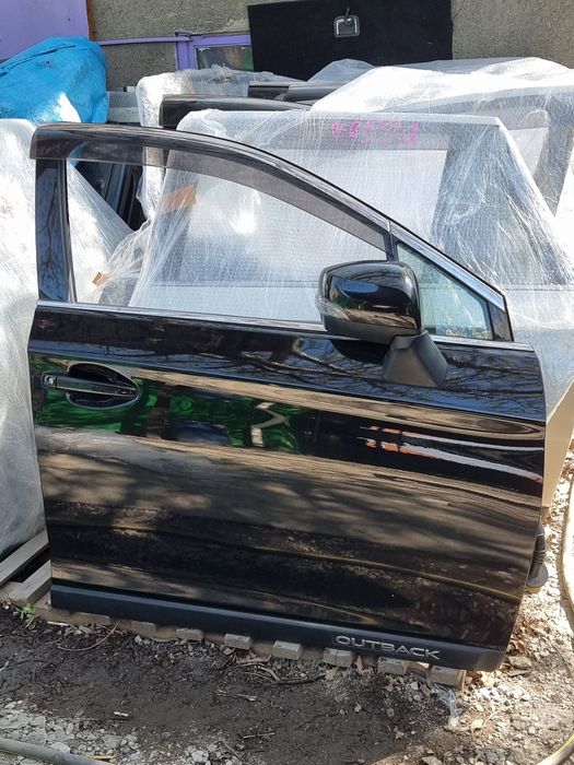 Дверь на Subaru Outback BS