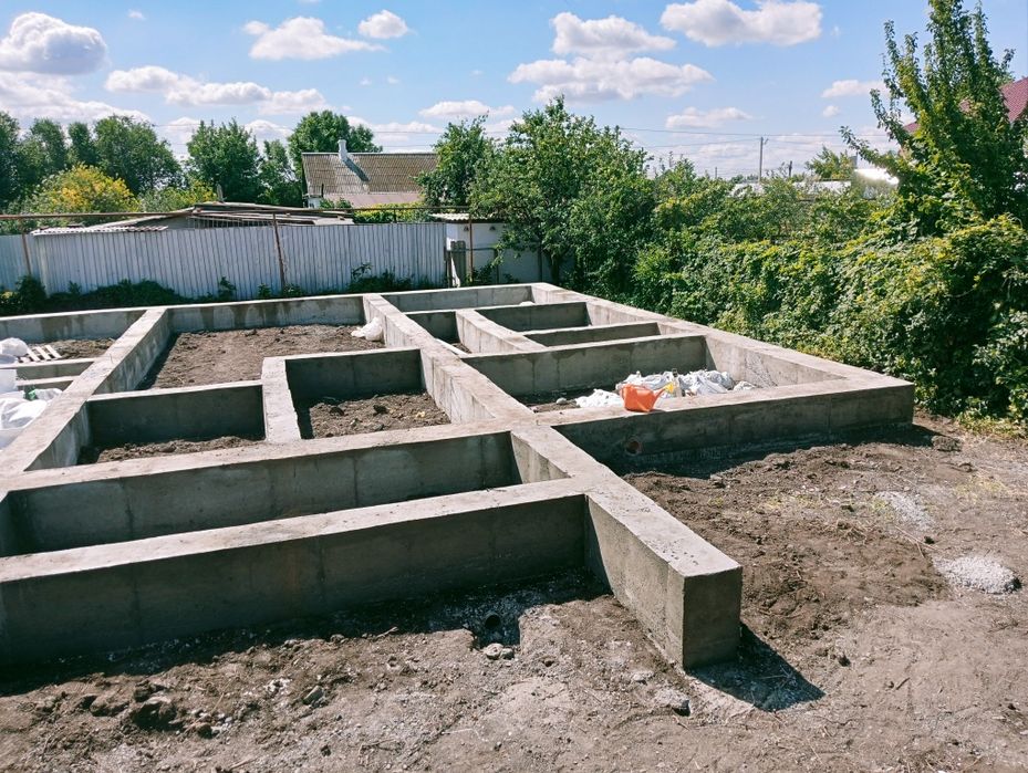 Заливка фундамента