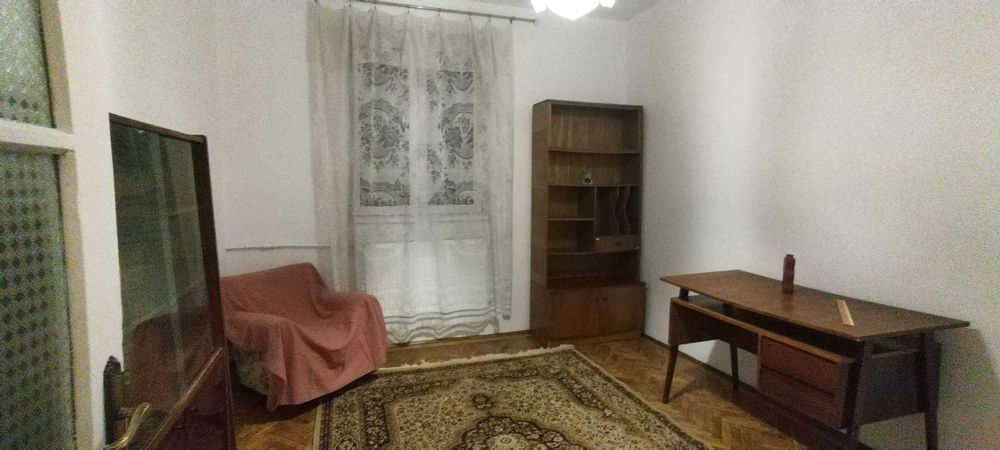 Inchiriere 3 camere decomandat